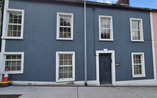 FOR SALE BY PRIVATE TREATY FERGUS J.MULLIGAN & CO, CAVAN STREET, COOTEHILL, CO. CAVAN H16 N672