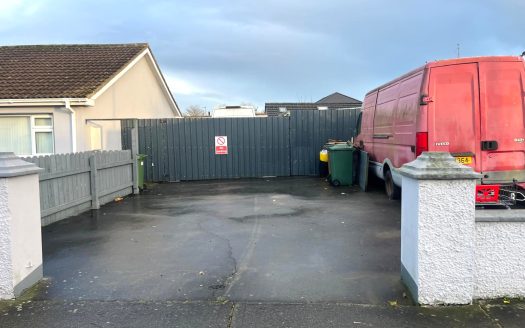 For Sale – 3 Bed Semi Detached Bungalow with large garage suitable for small enterprise